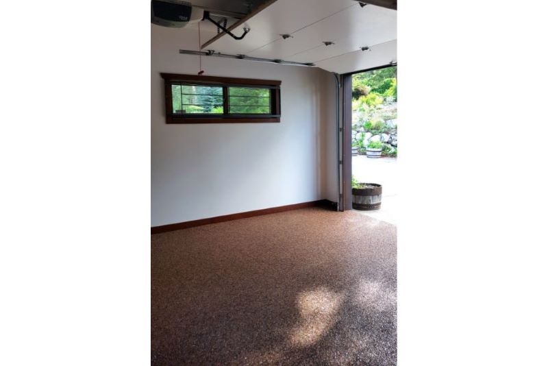 garage driveway epoxy paint pros and cons